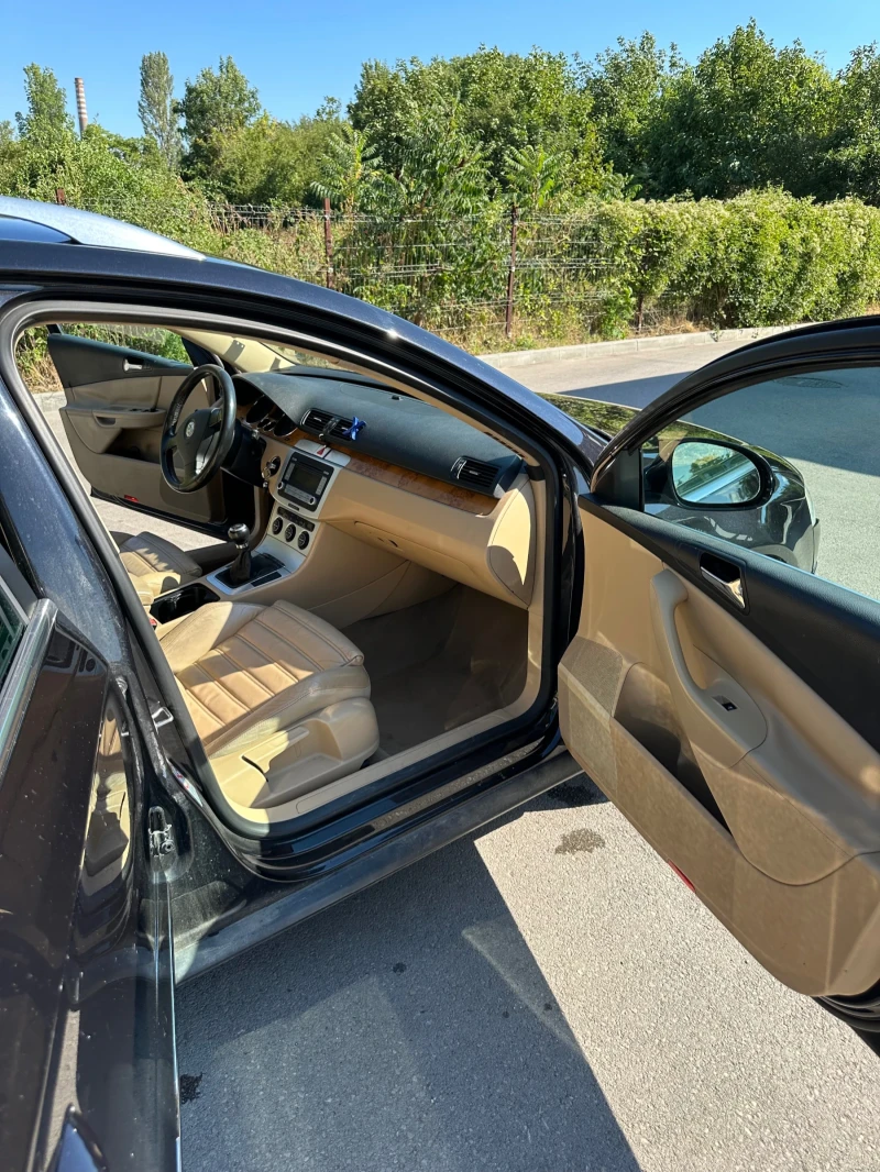 VW Passat, снимка 4 - Автомобили и джипове - 53364853