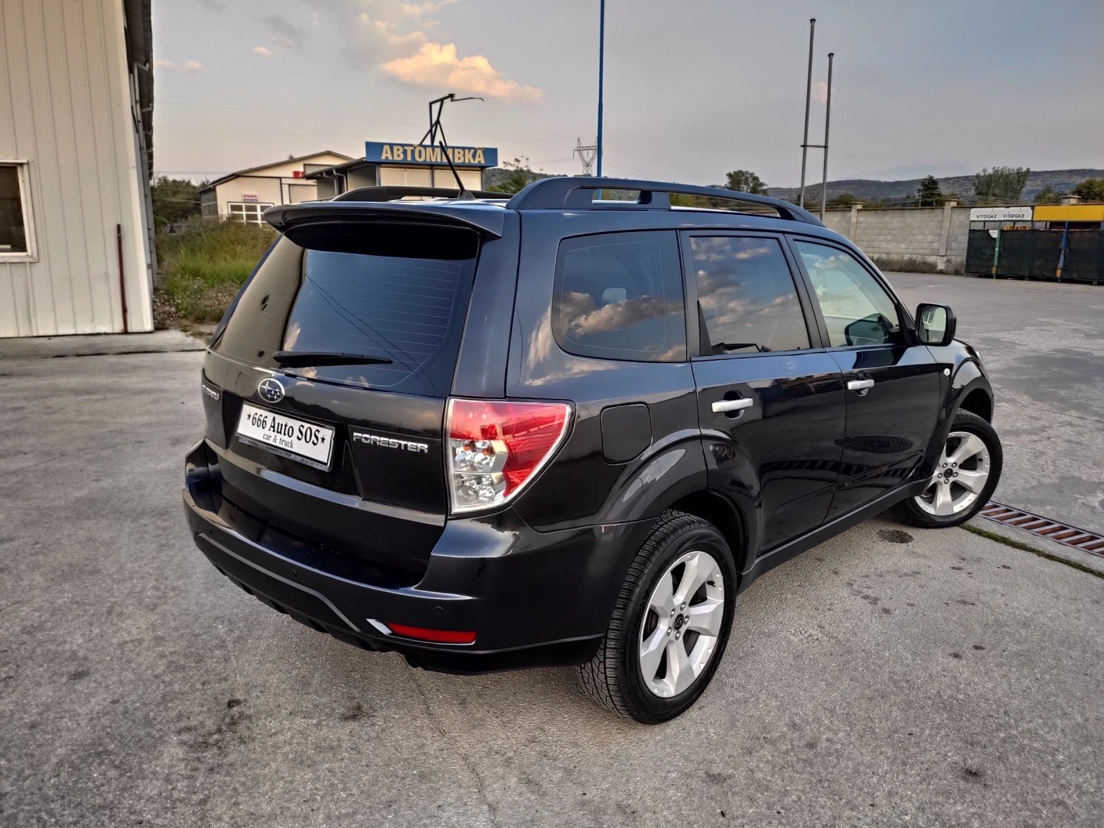 Subaru Forester 2.5 ХТ Автомат Панорама  - изображение 4