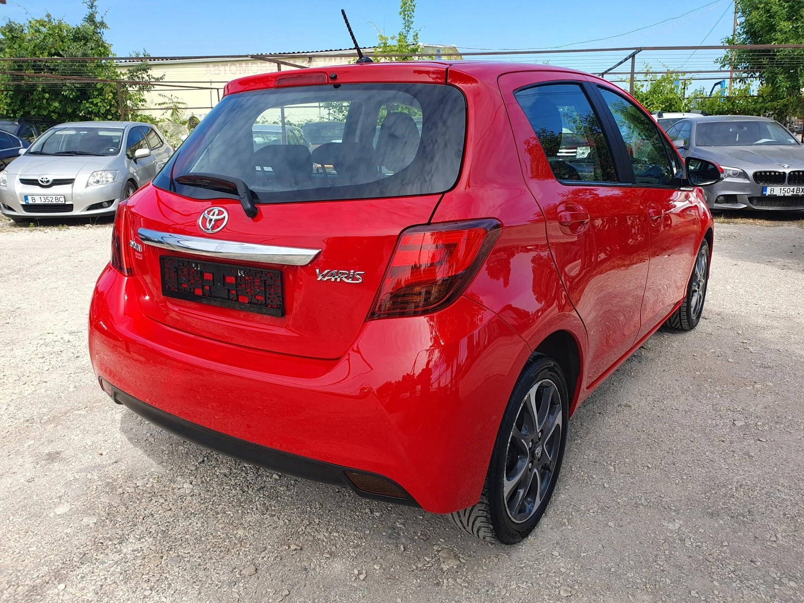 Toyota Yaris 1.33i (99hp) NAVI CAMERA - изображение 3