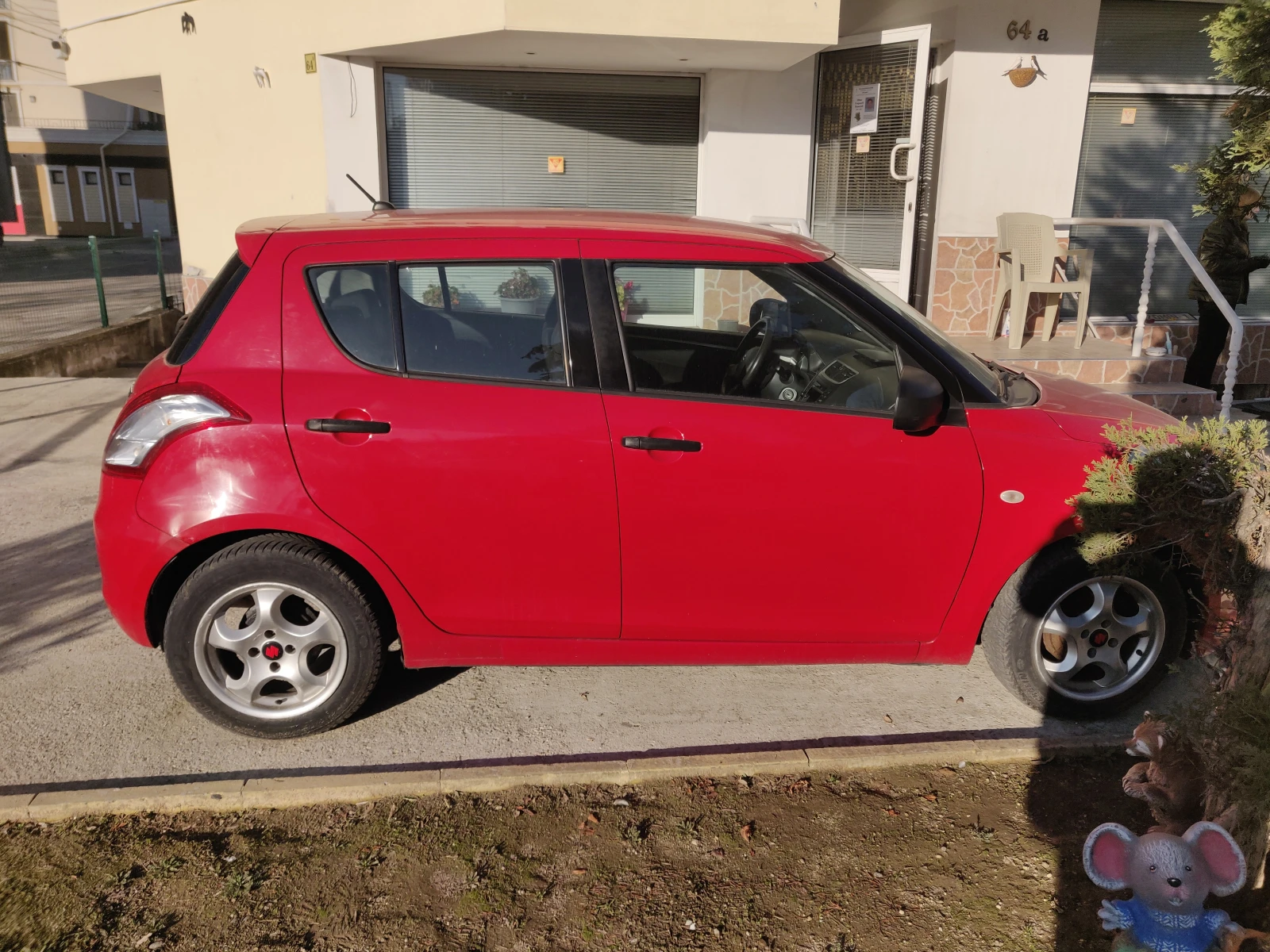 Suzuki Swift 1.2i - изображение 3