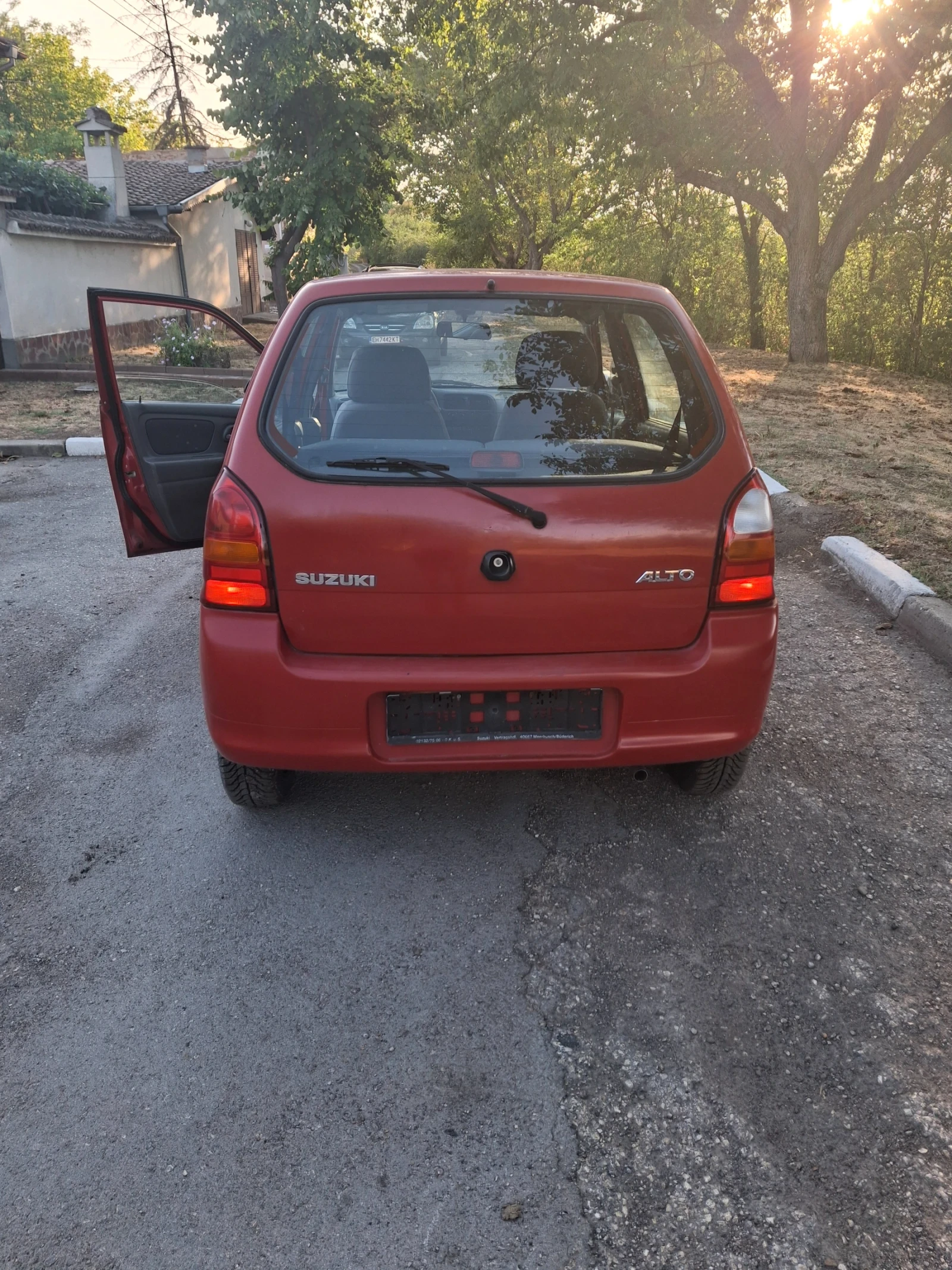 Suzuki Alto  - изображение 2