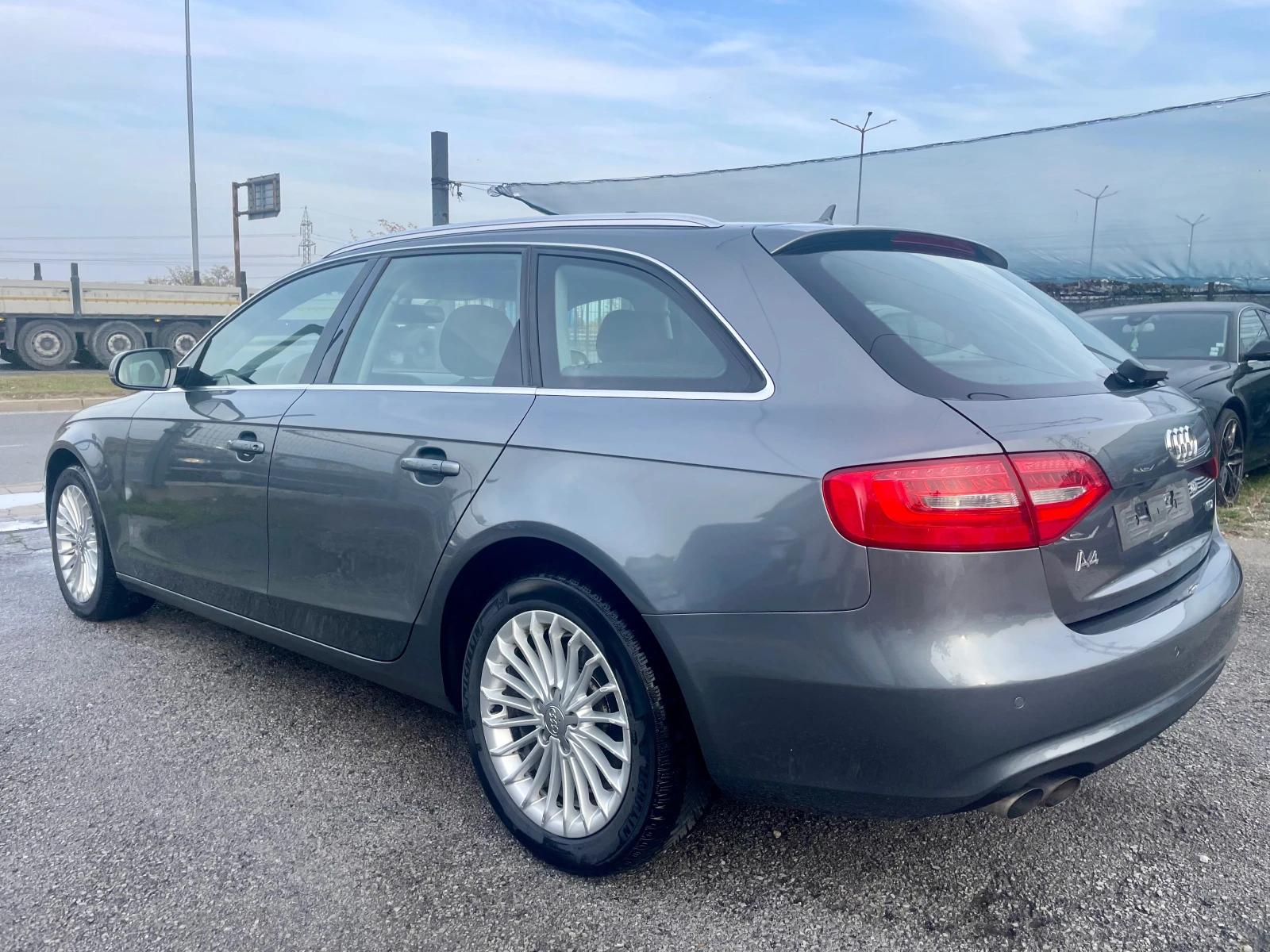 Audi A4 2.0 TDI FACE/AUTOMAT/NAVI - изображение 6