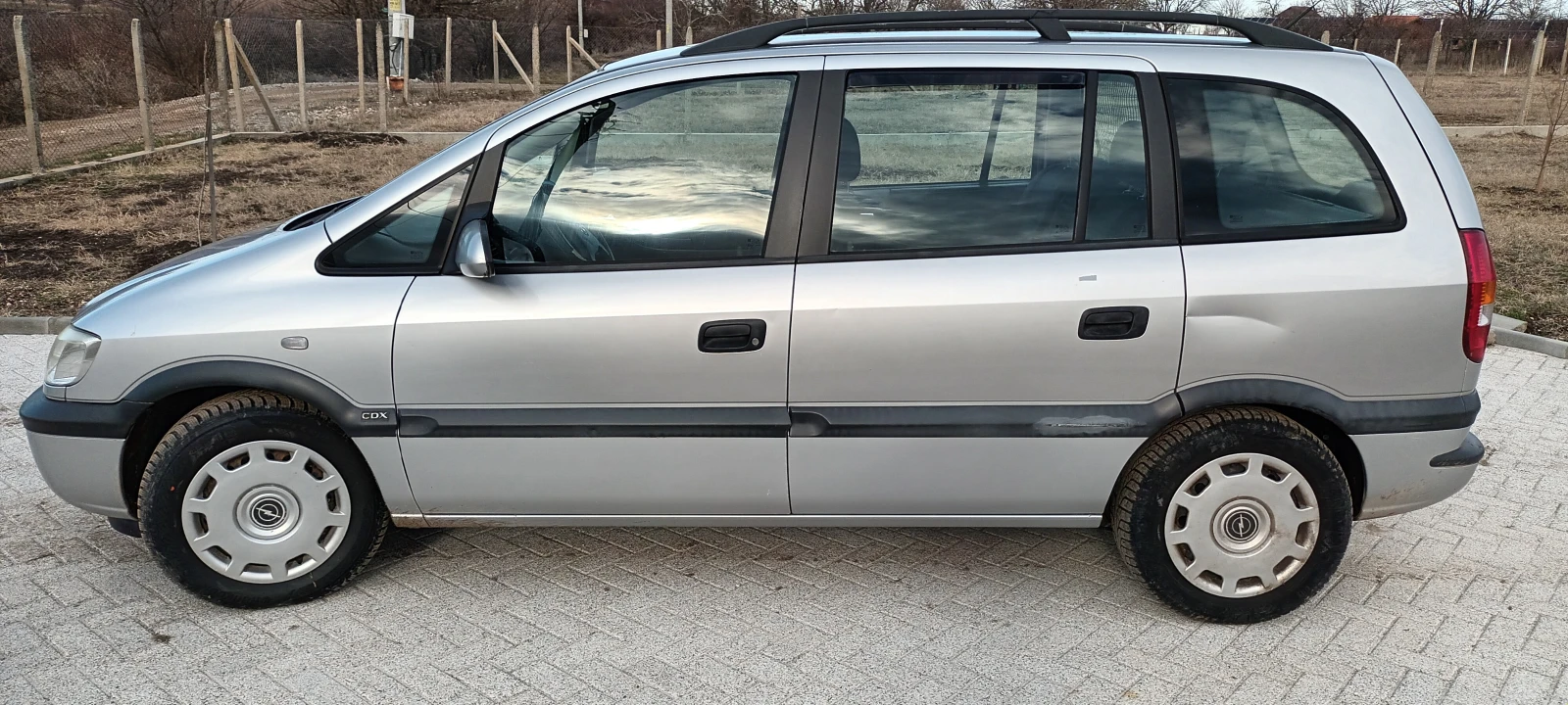 Opel Zafira  - изображение 4