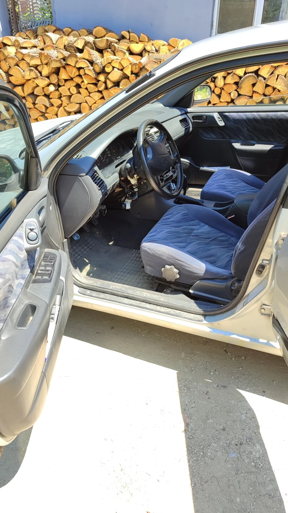 Toyota Carina  - изображение 6