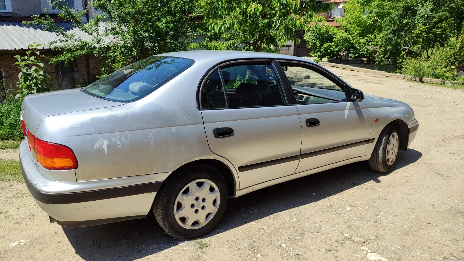 Toyota Carina  - изображение 4