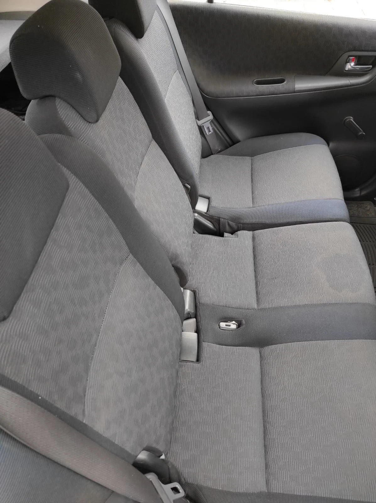 Toyota Corolla verso  - изображение 5