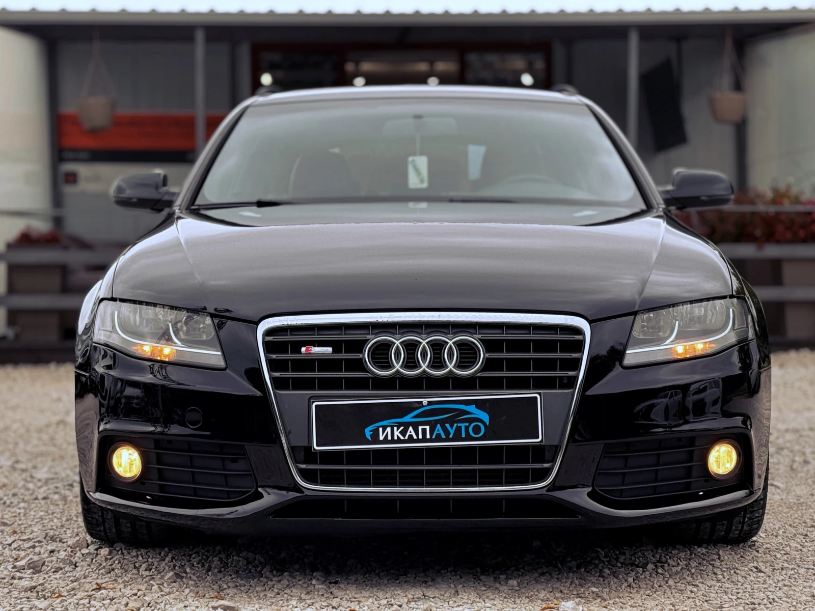 Audi A4 1.8TFSI МЕТАН S-LINE АВТОМАТИК 2012 - изображение 2