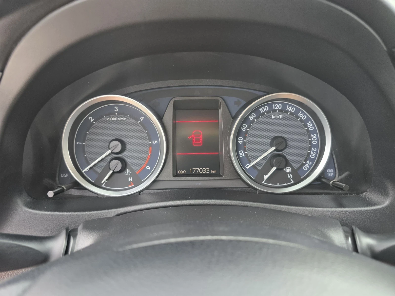 Toyota Auris 1.4 D4D 90kc EURO 5B | Mobile.bg   16