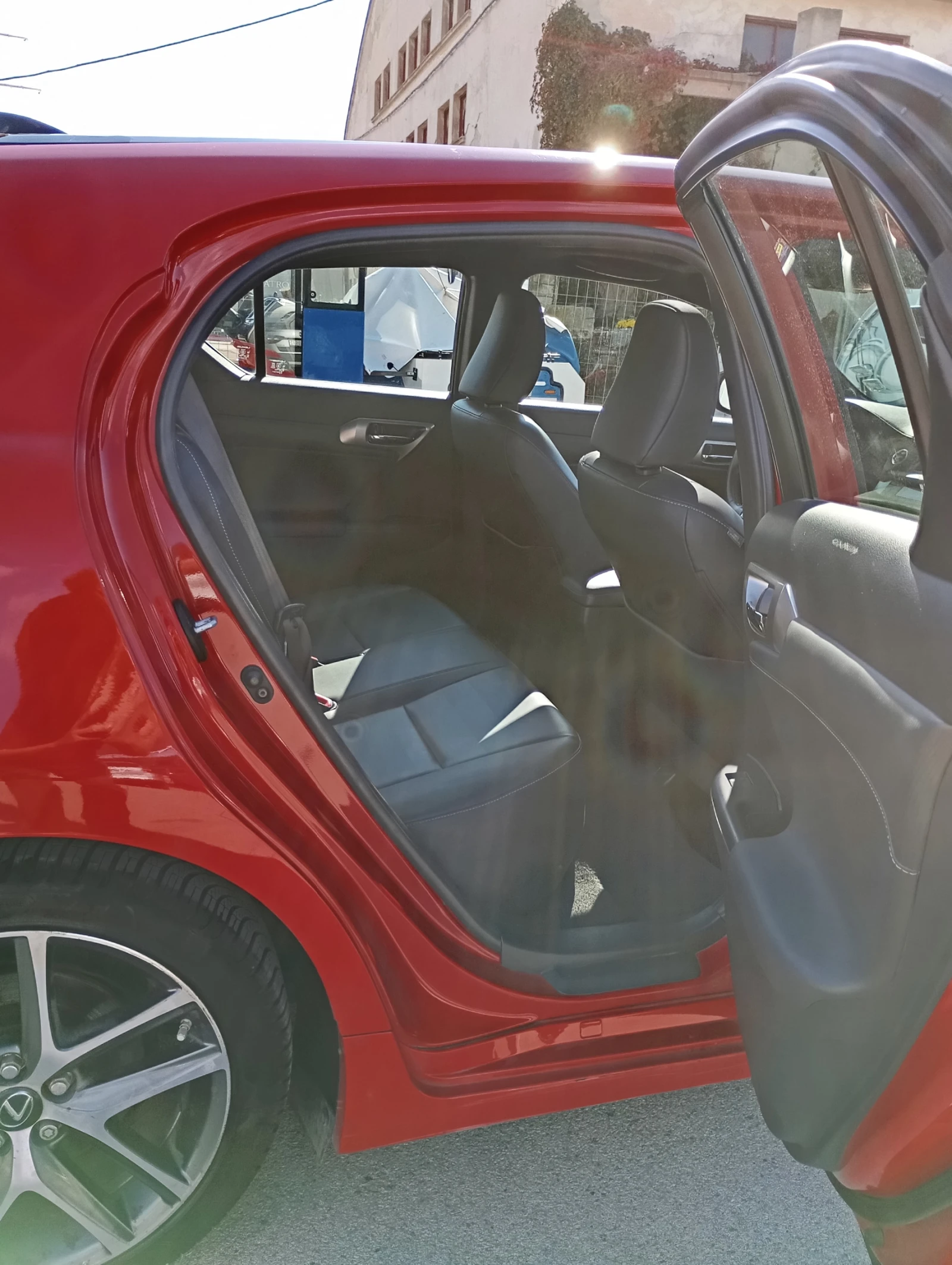 Lexus CT 200h F Sport USA | Mobile.bg   12