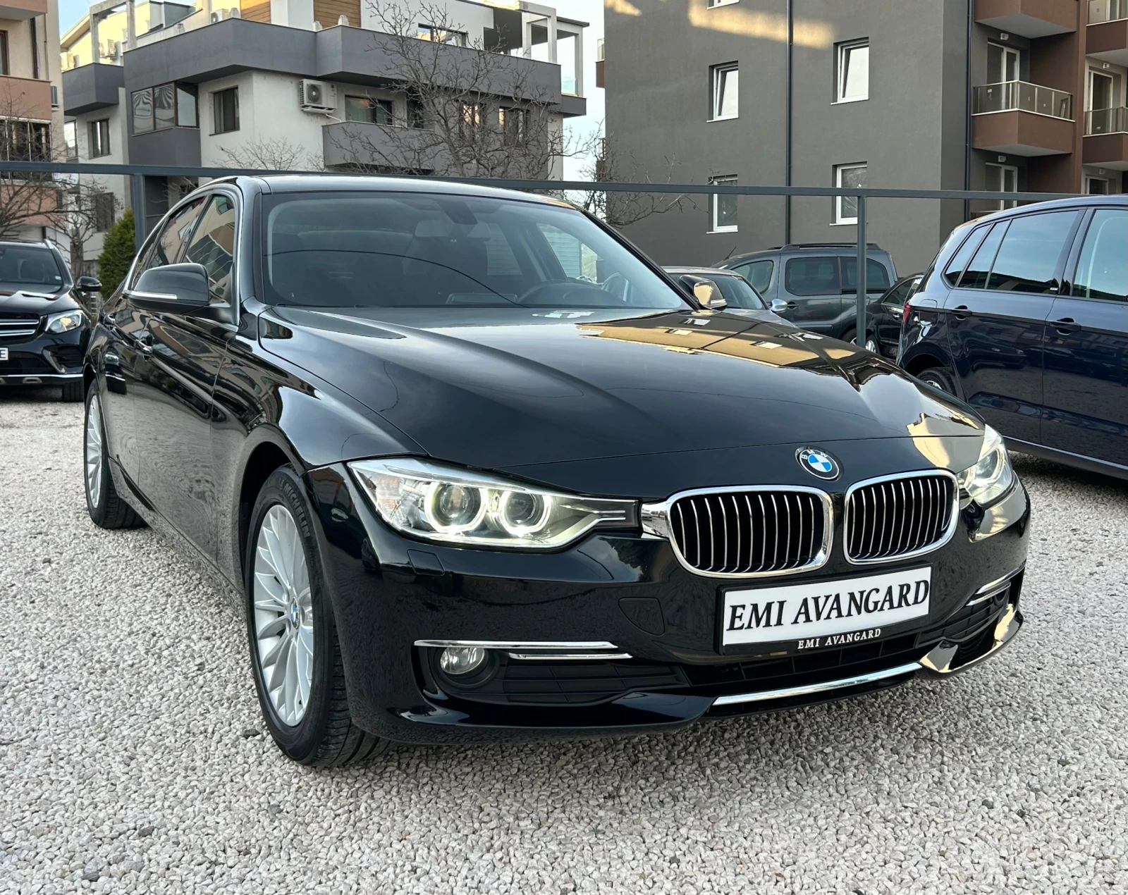 BMW 320 318 D Luxury , снимка 2 - Автомобили и джипове - 53585129