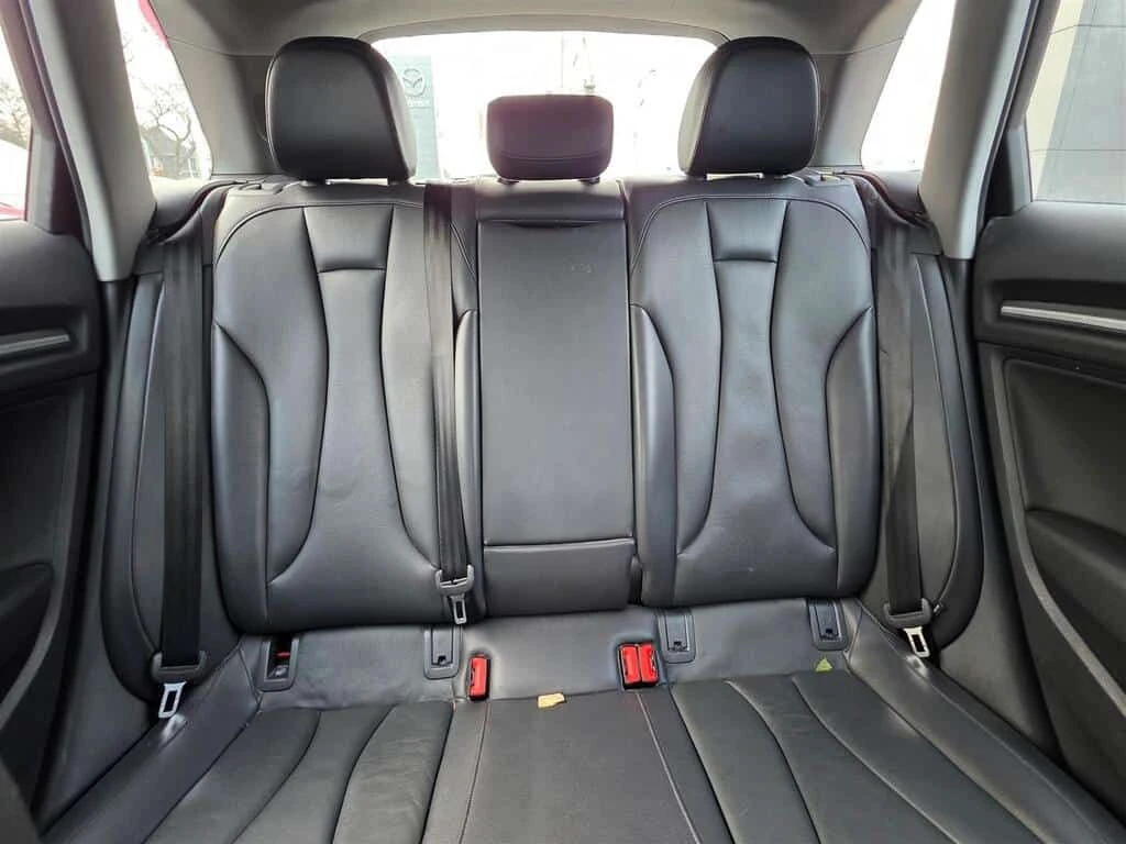 Audi A3 * BLIND SPOT MONITORING| NAV| REAR CAMERA| LEATHER, снимка 12 - Автомобили и джипове - 53918607