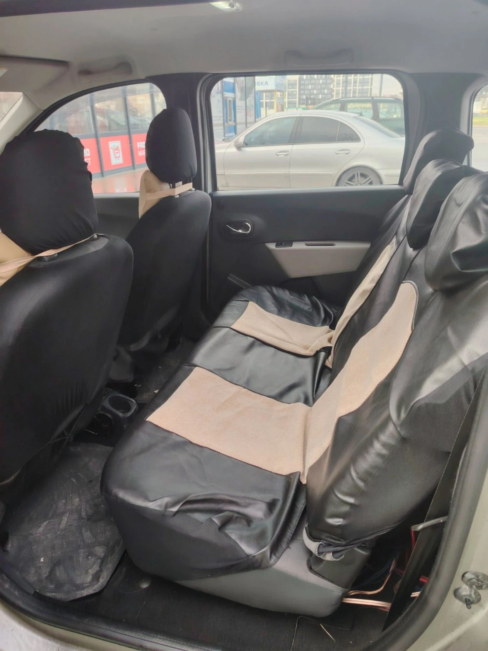 Dacia Lodgy, снимка 9 - Автомобили и джипове - 53927725