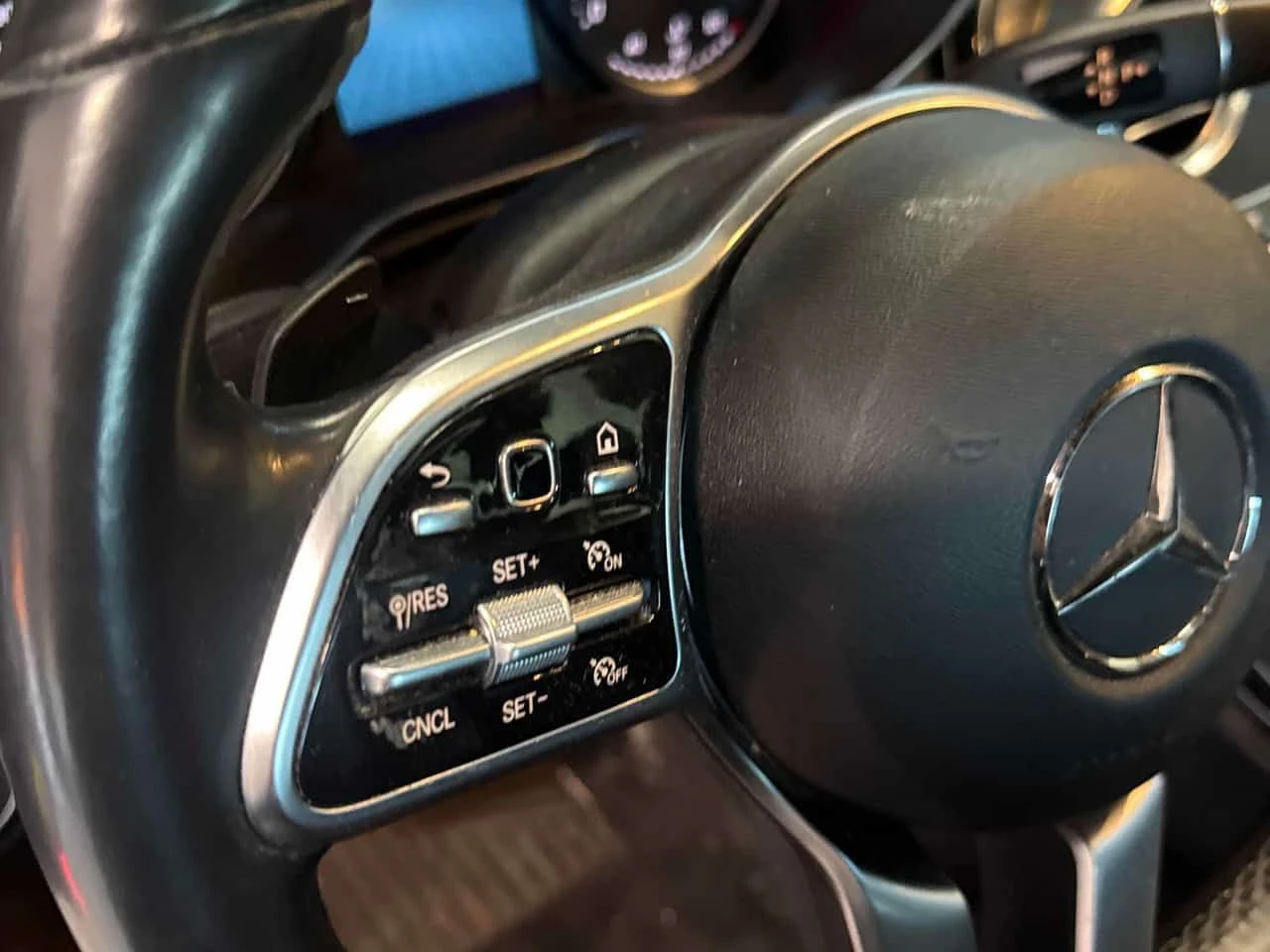 Mercedes-Benz C 300 * CARFAX * PANO * �������� * NAVI | Mobile.bg � ����������� 13