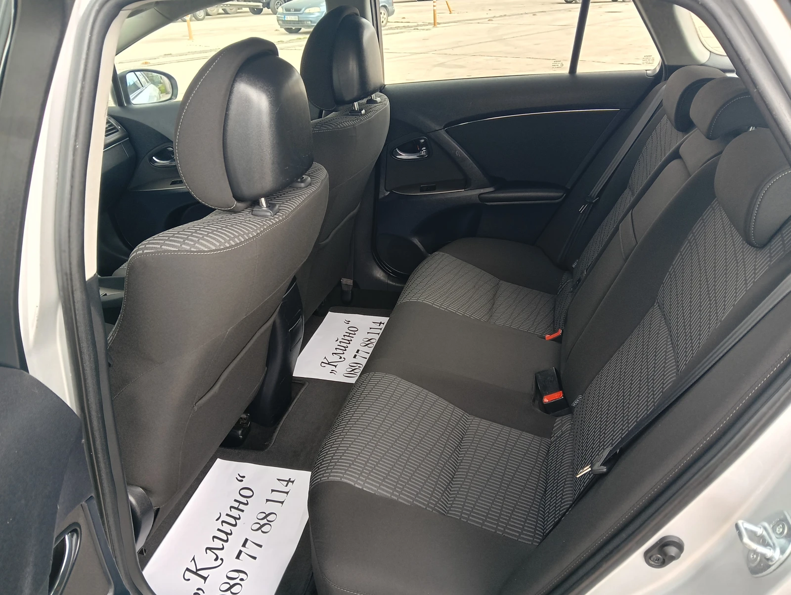 Toyota Avensis 2.0 D4D 126 к.с, снимка 11 - Автомобили и джипове - 54624419