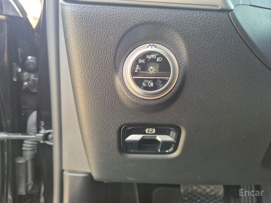 Mercedes-Benz C 200 AMG* PACK* ���������* 360������* LANE* ASSIST*  | Mobile.bg � ����������� 12