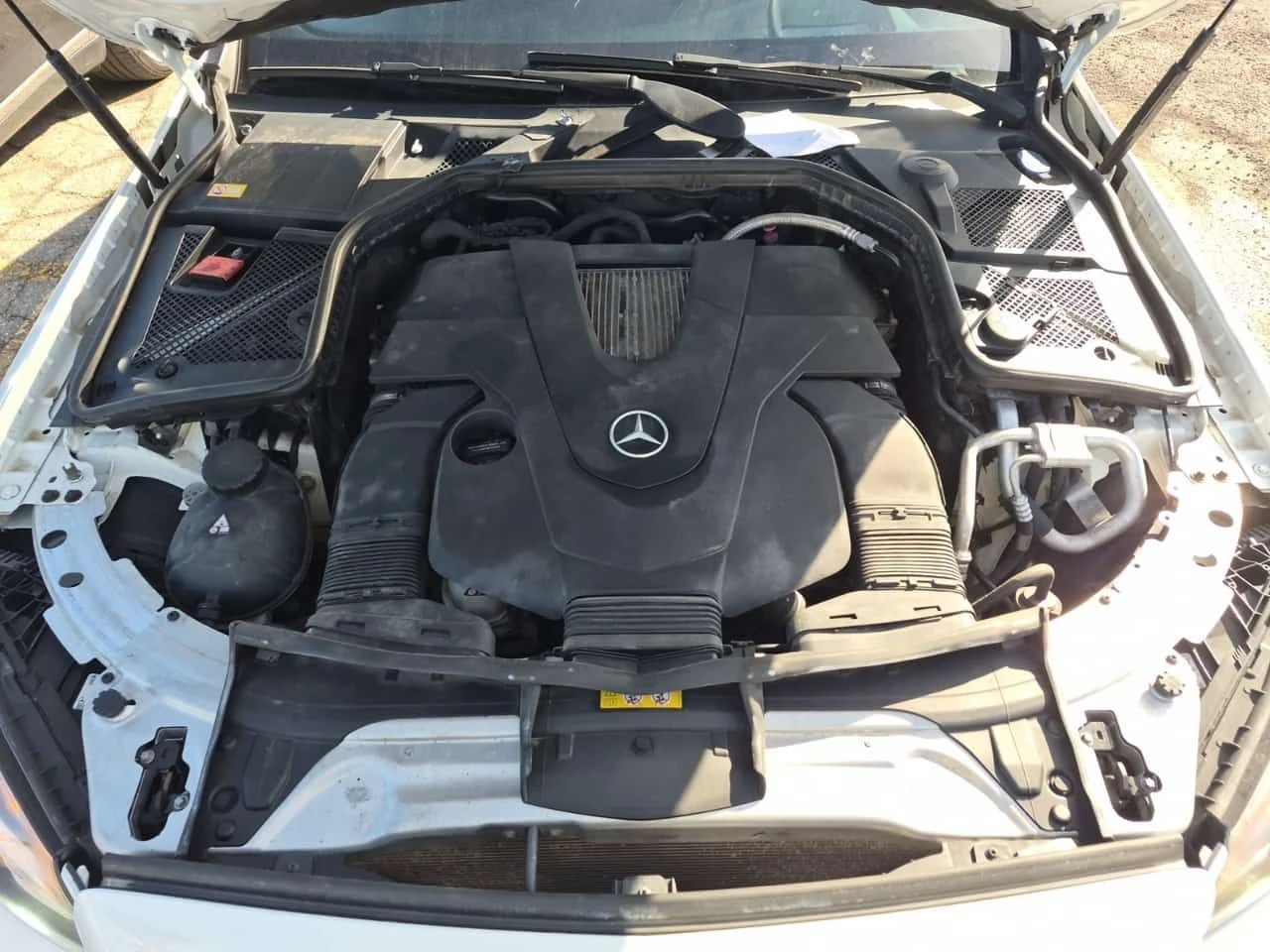 Mercedes-Benz C 400 * CARFAX * ЦЕНА ДО БГ, снимка 17 - Автомобили и джипове - 54973964