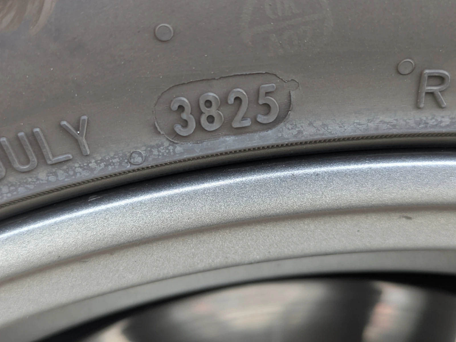 Mercedes-Benz E 250 CDI, снимка 11 - Автомобили и джипове - 55016652