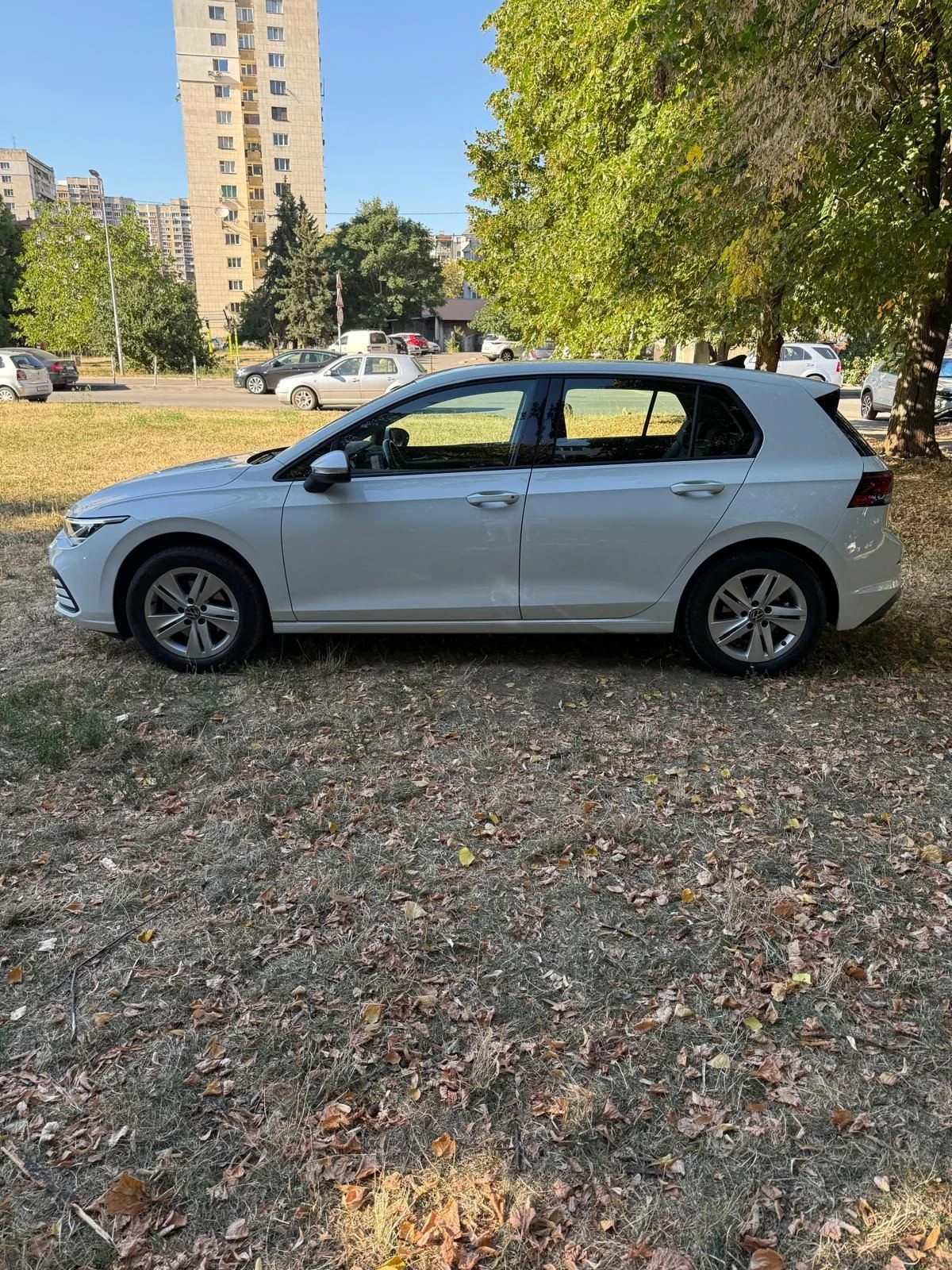 VW Golf 8* 2.0TDI* 116PS* DIGITAL* AUX* NAVI* 172000KM* TO, снимка 7 - Автомобили и джипове - 55022814
