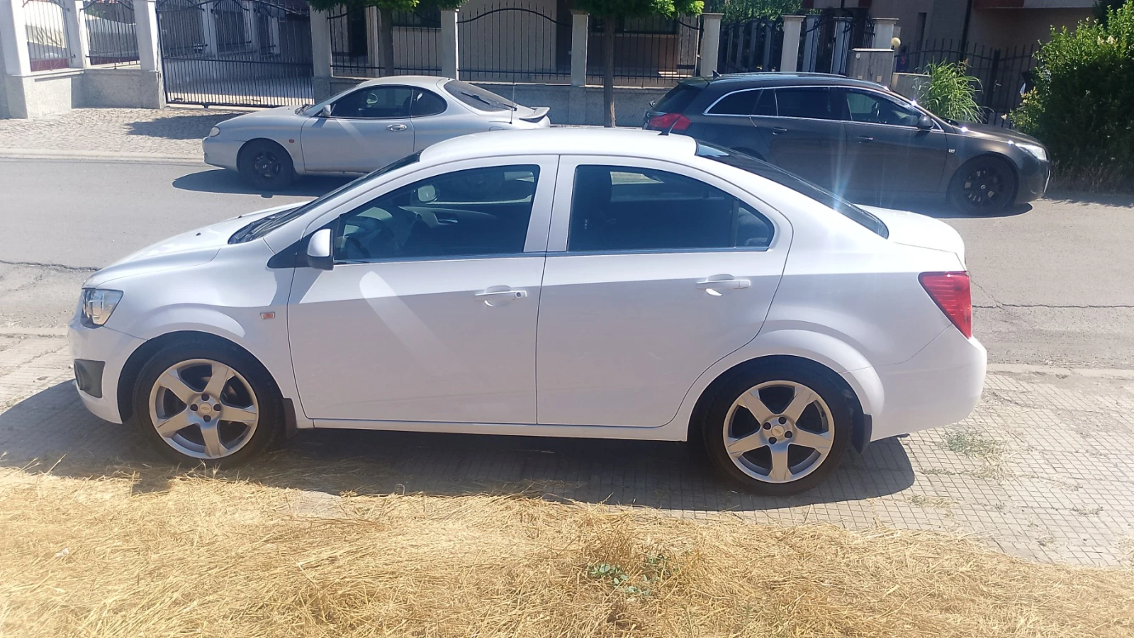 Chevrolet Aveo, снимка 3 - Автомобили и джипове - 55093879