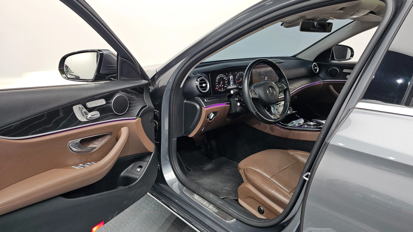 Mercedes-Benz E 300 ���������| 360| ����| 2 �����|  | Mobile.bg � ����������� 7