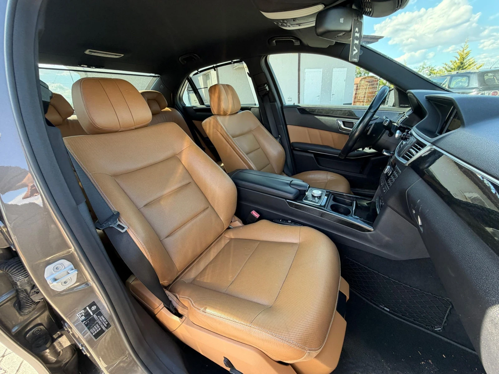 Mercedes-Benz E 350 265PS, снимка 6 - Автомобили и джипове - 55958769