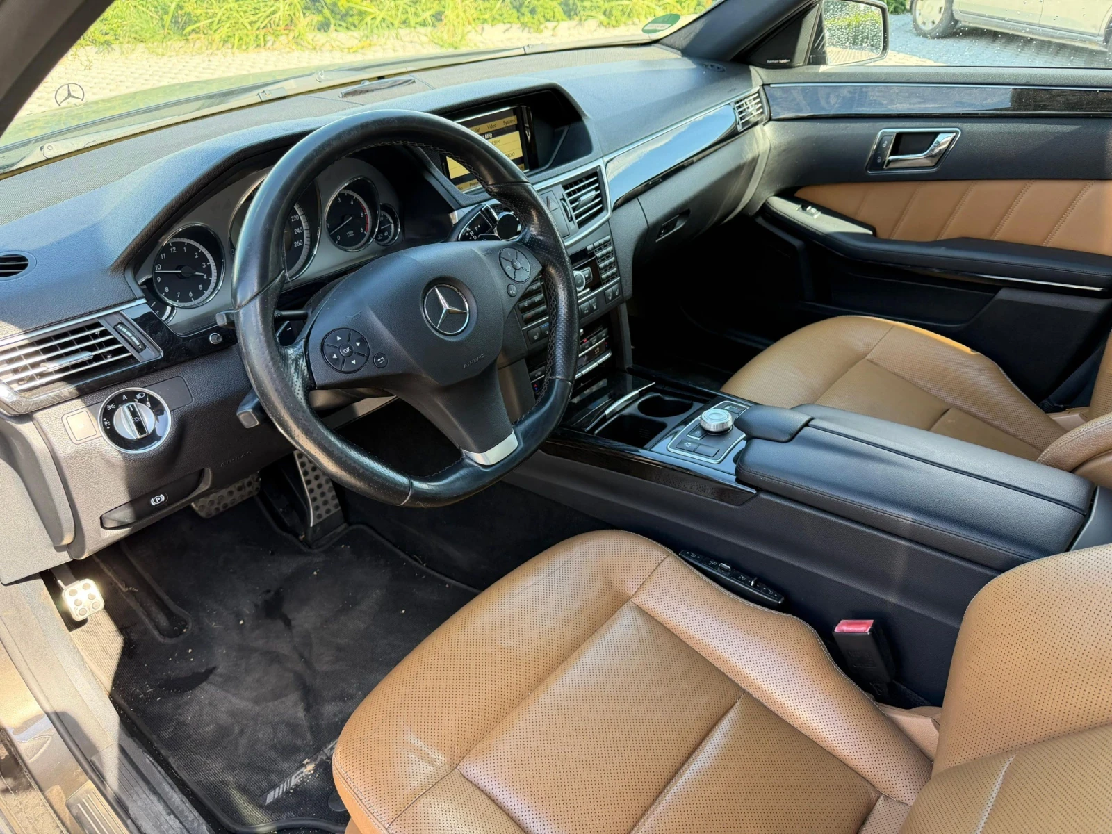 Mercedes-Benz E 350 265PS, снимка 9 - Автомобили и джипове - 55958769
