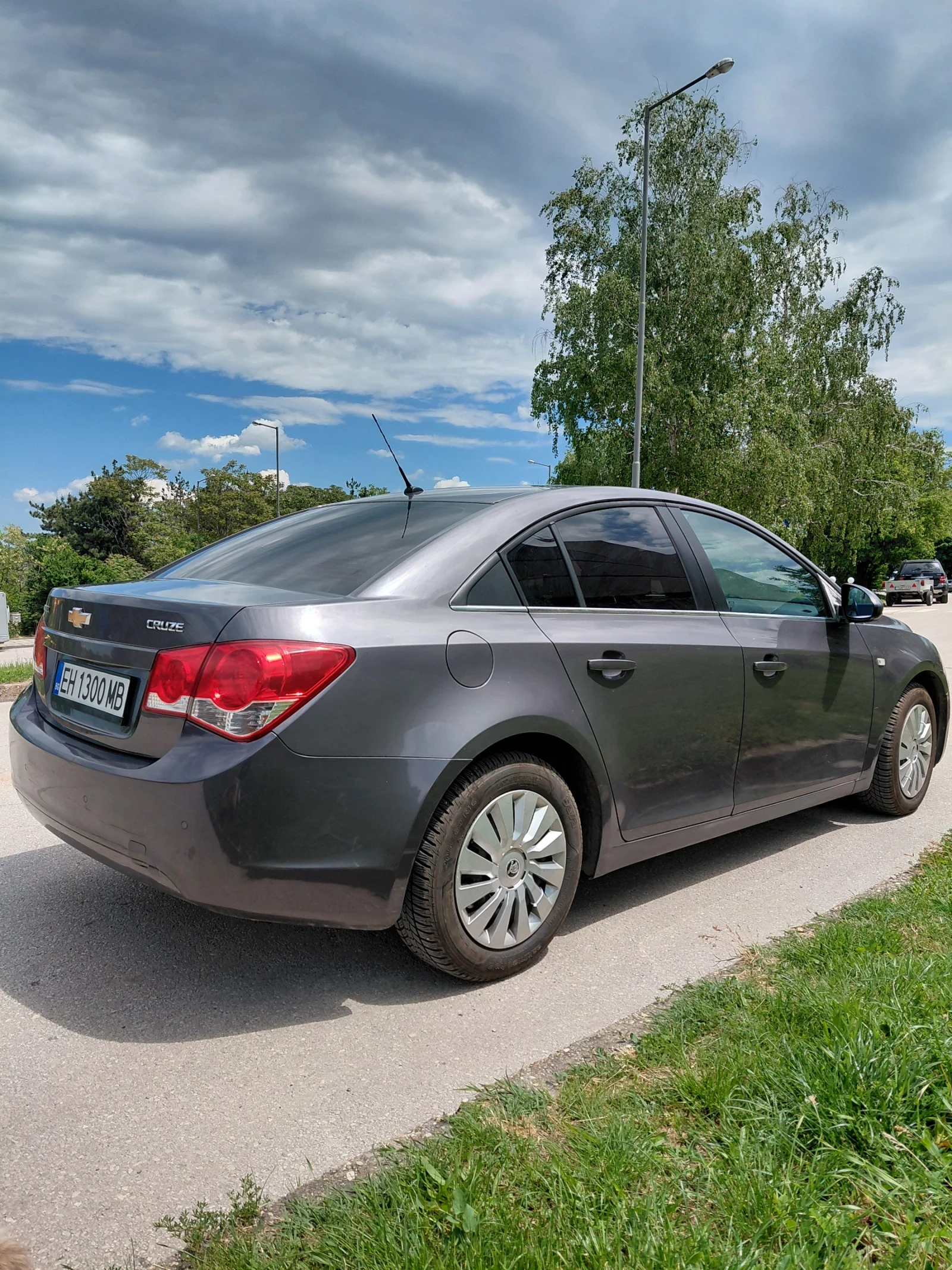 Chevrolet Cruze, снимка 5 - Автомобили и джипове - 56088325