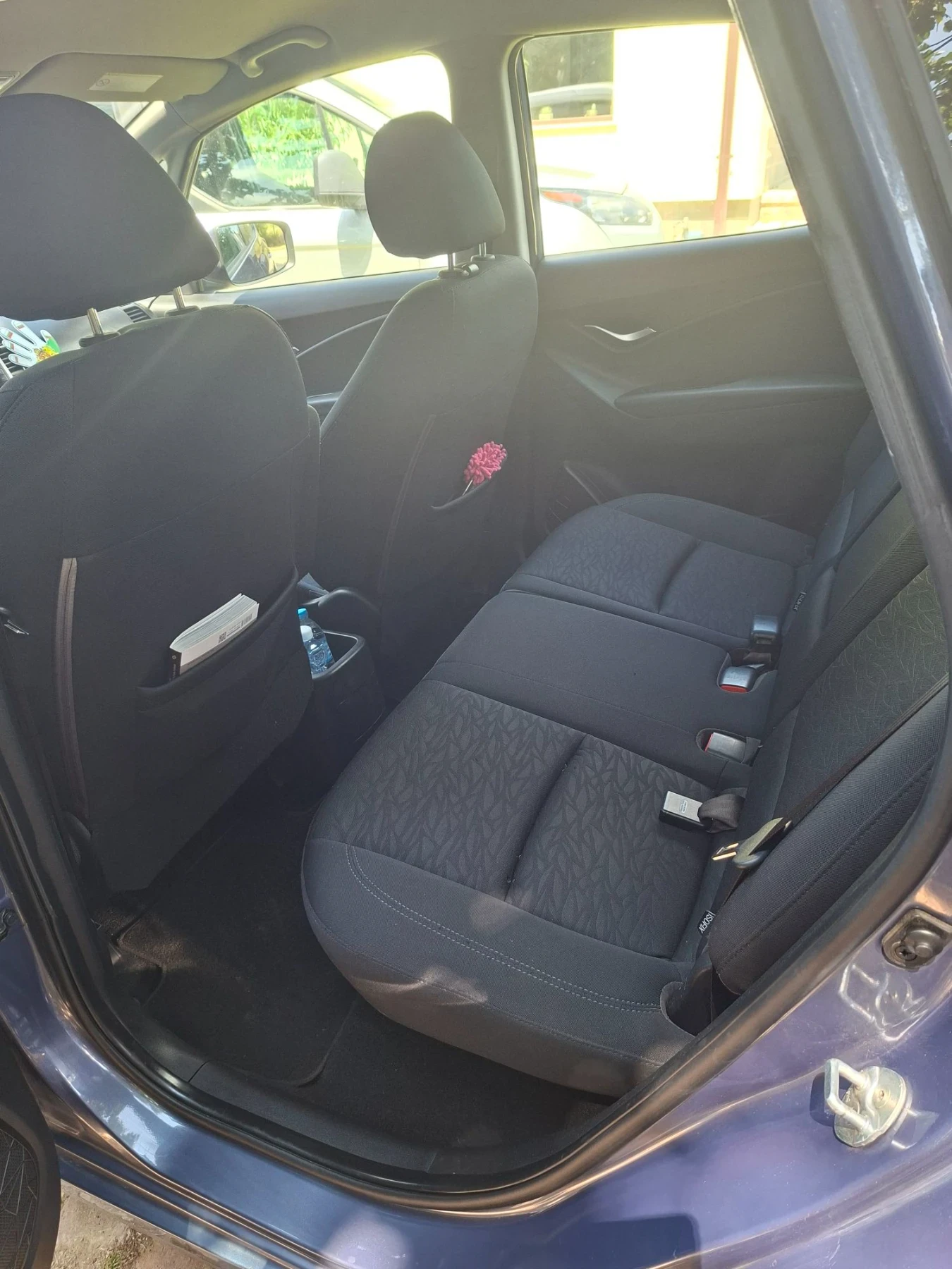 Hyundai Ix20, снимка 8 - Автомобили и джипове - 56243747