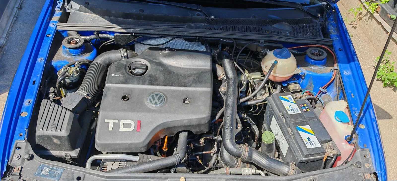 VW Golf TDi 110, снимка 15 - Автомобили и джипове - 56598255