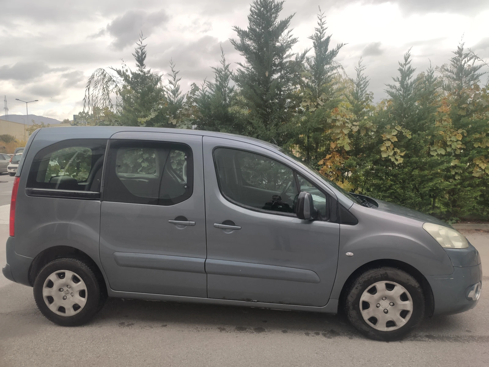 Peugeot Partner Tepee, снимка 2 - Автомобили и джипове - 56700189