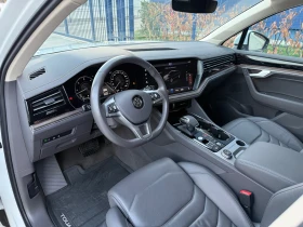 VW Touareg 3.0TDIV6 4MOTION/DIGITAL/DISTRONIC/ПОДГРЕВ/ИСТОРИЯ, снимка 5
