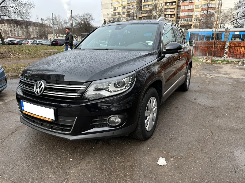 VW Tiguan, снимка 1 - Автомобили и джипове - 49137603