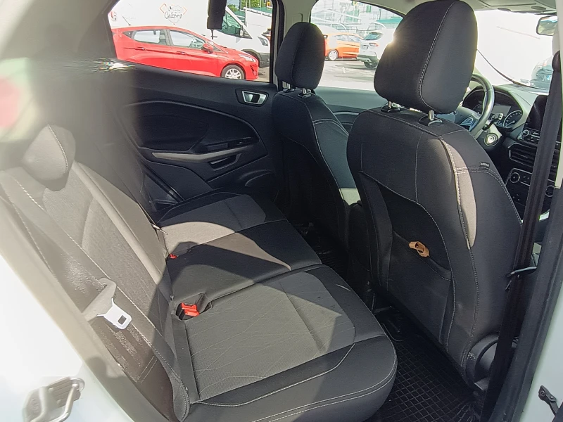 Ford EcoSport, снимка 6 - Автомобили и джипове - 52496687