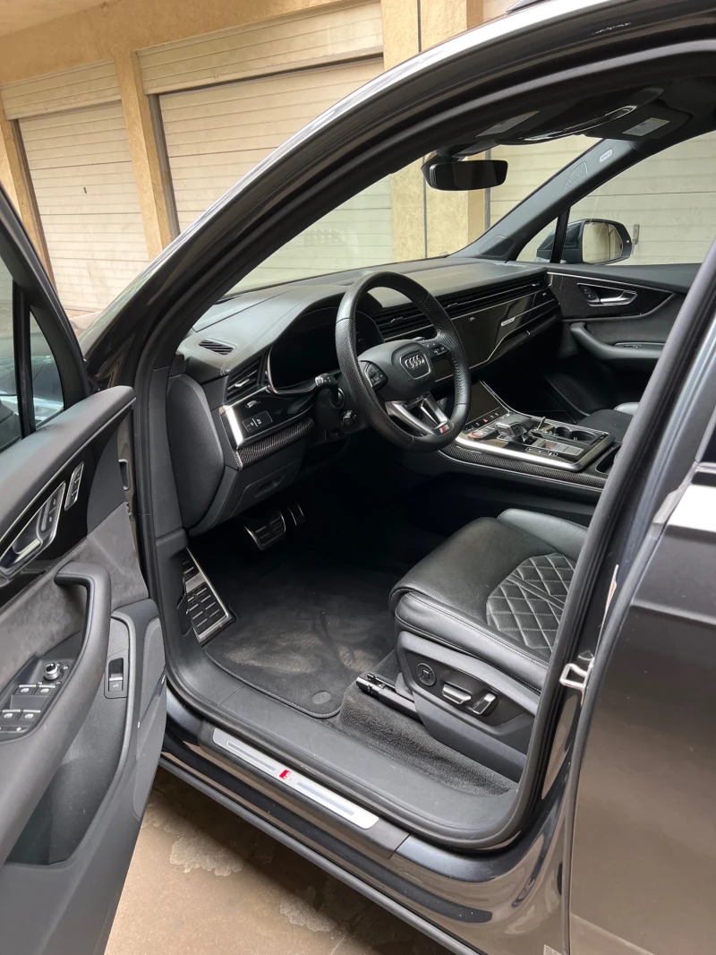 Audi SQ7, снимка 4 - Автомобили и джипове - 52207319