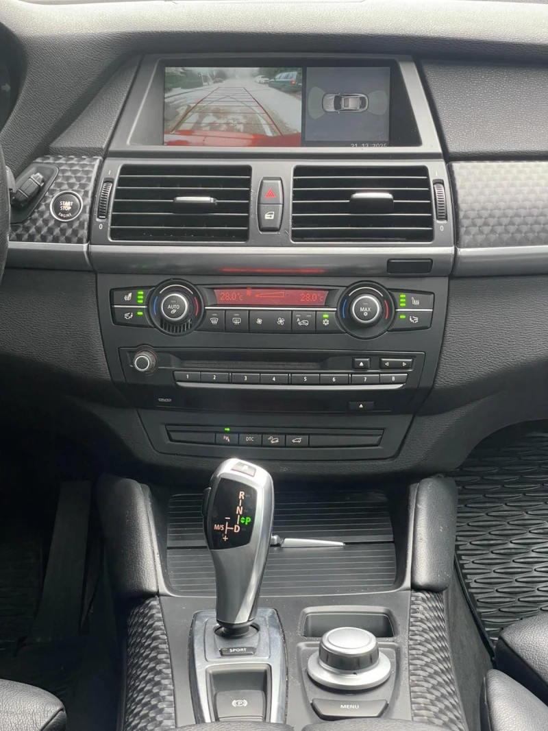 BMW X6 3.5d* FULL* Soft-close* HeadUp* Бартер* Лизинг, снимка 14 - Автомобили и джипове - 52879019