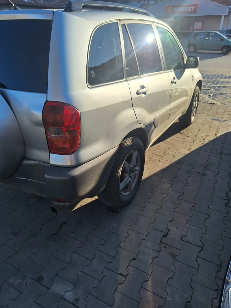 Toyota Rav4, снимка 5 - Автомобили и джипове - 52928663