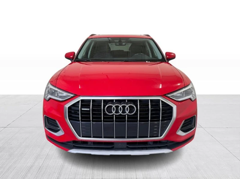 Audi Q3 quattro Komfort 40 TFSI* КАМЕРА* МЪРТВАТОЧКА* ПАНО, снимка 2 - Автомобили и джипове - 53411661