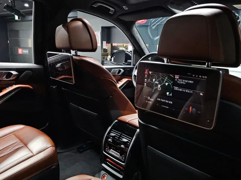BMW X7 30d xDrive M/ LASER/ AMBIENT/ PANO/ HARMAN/ 6����� | Mobile.bg � ����������� 17