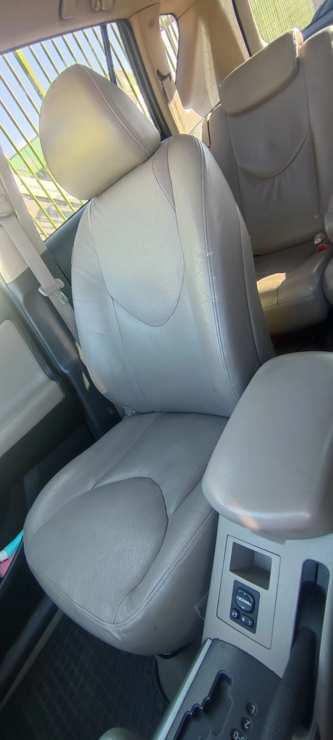 Toyota Rav4 Luxury �������� �� ������ �� ����  | Mobile.bg � ����������� 9