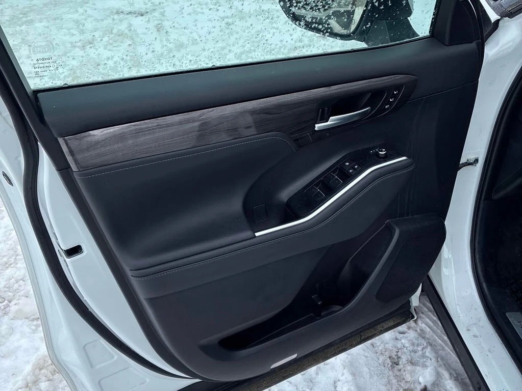 Toyota Highlander * Hybrid Limited * CARFAX * ��� ������������ ����� | Mobile.bg � ����������� 12