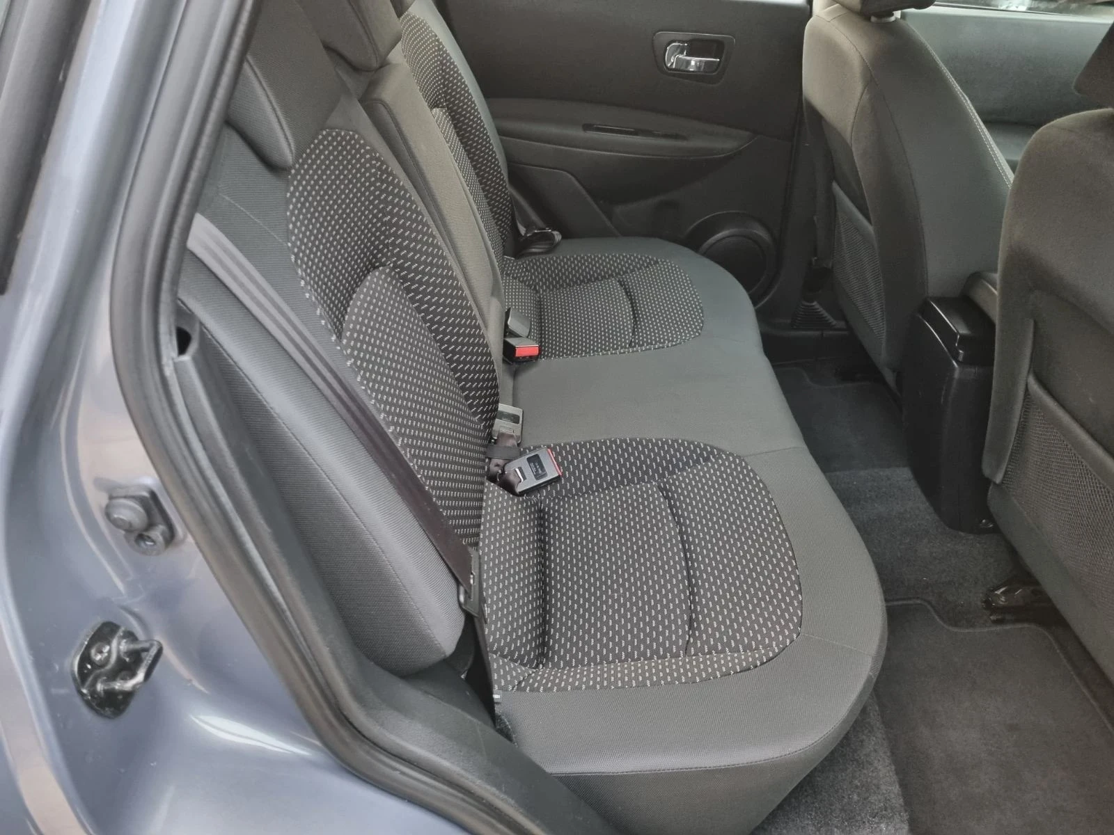 Nissan Qashqai 2.0i ������� ��������� | Mobile.bg � ����������� 7