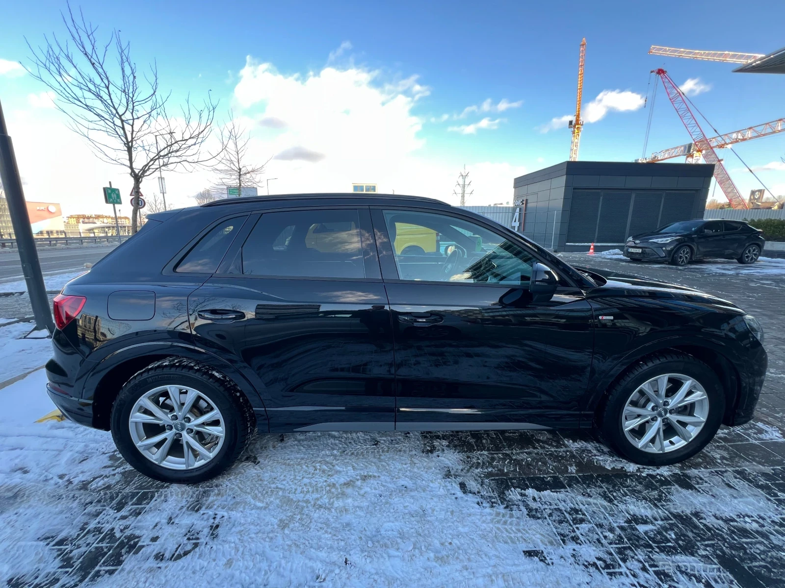 Audi Q3 40 TFSI Quattro S line - изображение 7