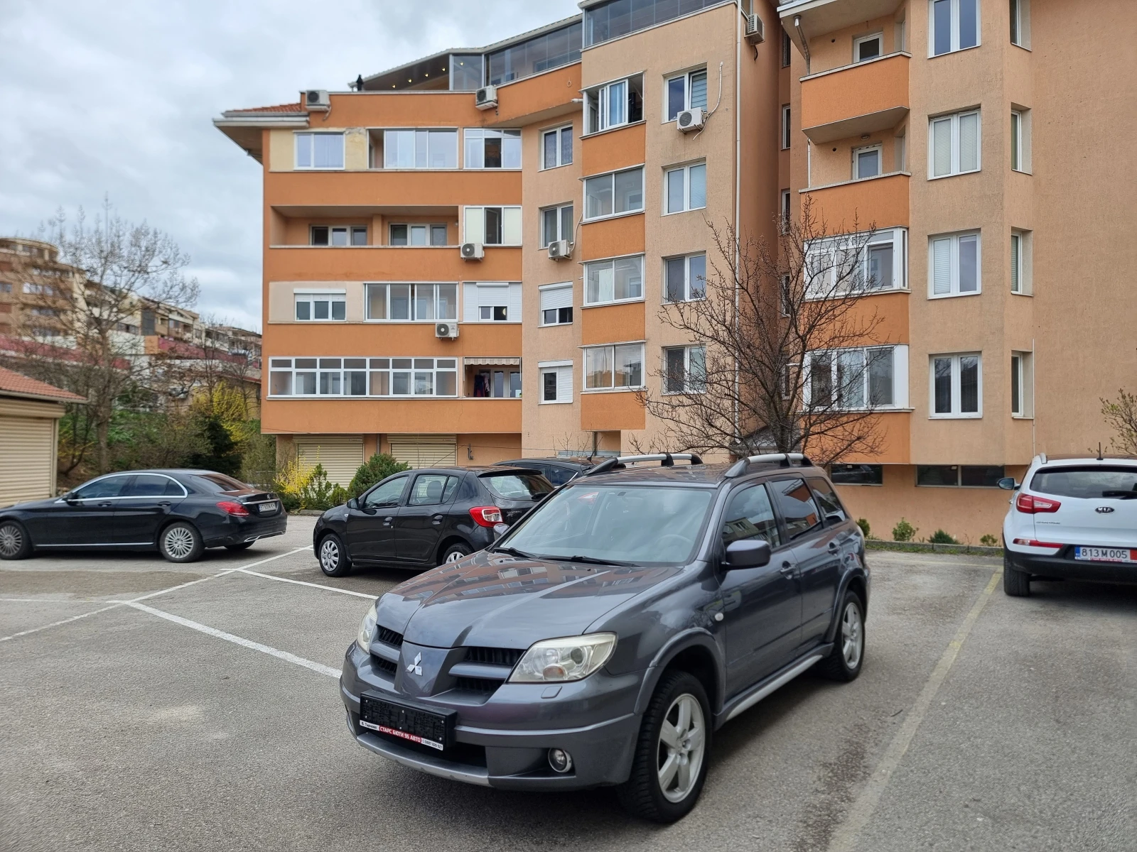 Mitsubishi Outlander 2.0i* ГАЗ-БЕНЗИН* 4Х4* 