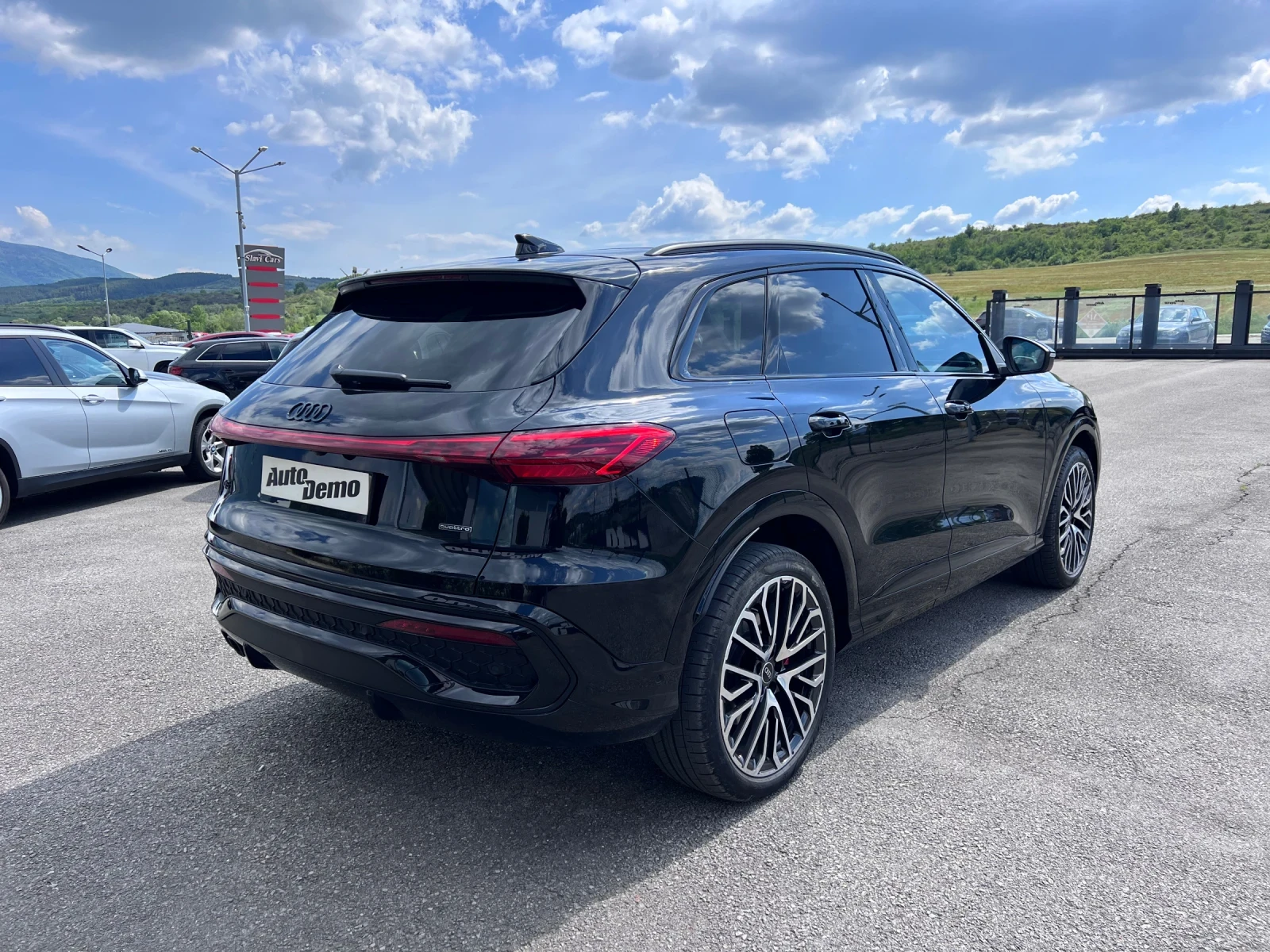 Audi Q5 S-Line* B&O* FULL, снимка 4 - Автомобили и джипове - 54626762