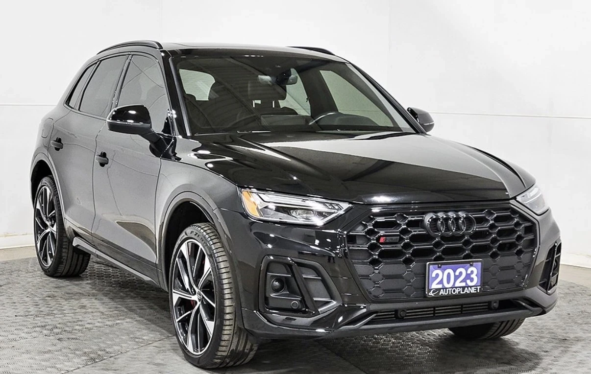 Audi SQ5 3.0T * TECHNIK * ПАНОРАМА * 360 КАМЕРА * CARPLAY *