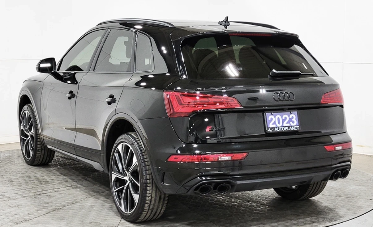 Audi SQ5 3.0T * TECHNIK * ПАНОРАМА * 360 КАМЕРА * CARPLAY *, снимка 5 - Автомобили и джипове - 54856918