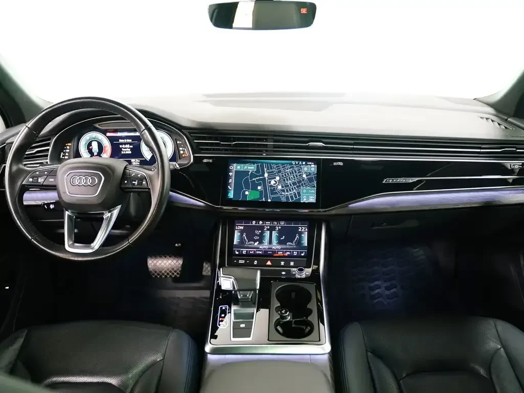 Audi Q7 55 TFSI quattro Progressiv| 360 Camera| Blind Spot, снимка 7 - Автомобили и джипове - 55276946