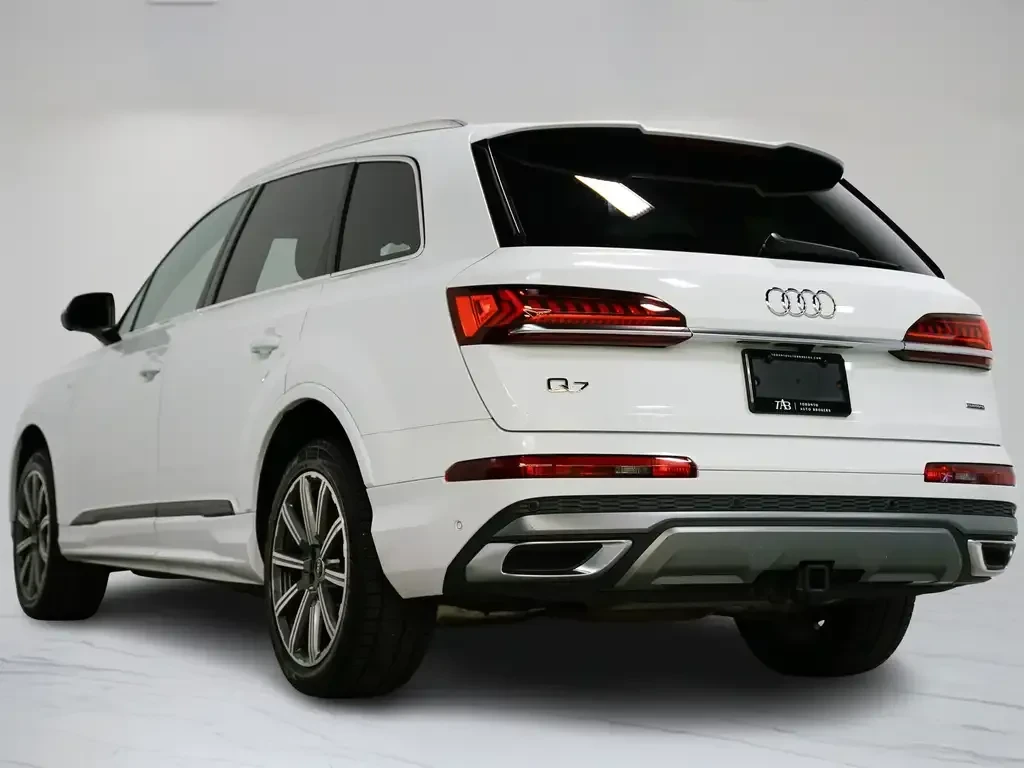 Audi Q7 55 TFSI quattro Progressiv| 360 Camera| Blind Spot, снимка 2 - Автомобили и джипове - 55276946
