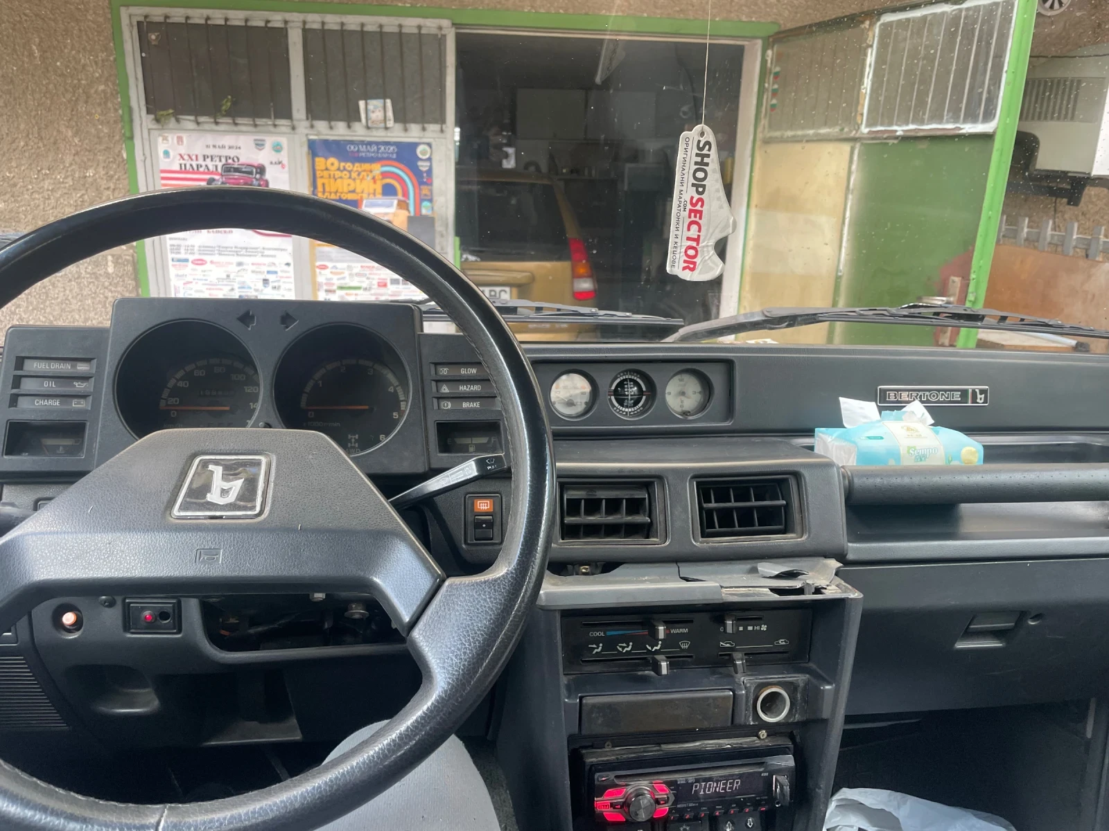 Bertone Freeclimber, снимка 7 - Автомобили и джипове - 55480327