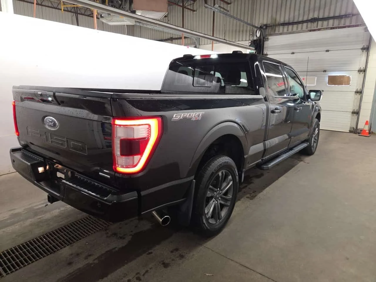Ford F150 LARIAT| B&O| PANO| ОБДУХ| 2 КЛЮЧА| , снимка 3 - Автомобили и джипове - 55652573